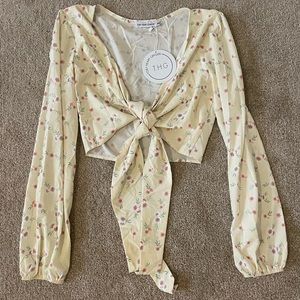 NWT Toby Heart Ginger Floral Cropped Front Tie Long Sleeve, Size XS